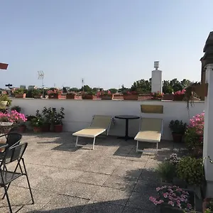 https://bb-rooftop51.riccione-hotels.org
