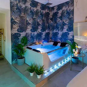 https://mazzini-luxury-suite.catania-hotels.net