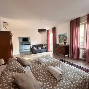 https://catullo-12.hotelinveneto.com
